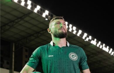 Goiás enfrenta o santa fé hoje pela sul americana