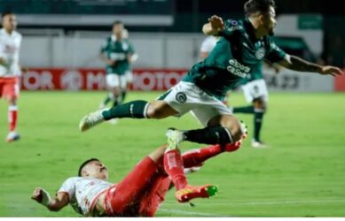 Goiás e Santa Fé ficam no 0x0