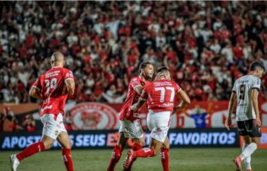 Vila Nova vence o Ituano e assume a vice-liderança da Série B