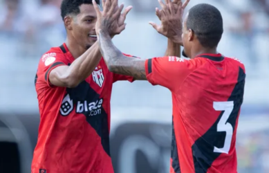 Embalado, Atlético-GO vence a Ponte Preta fora de casa e entra no G-4