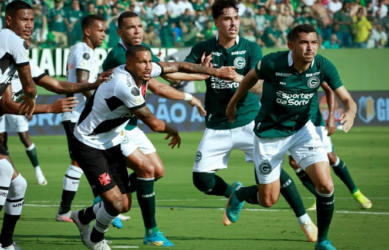 Goiás e Vasco empatam na Serrinha