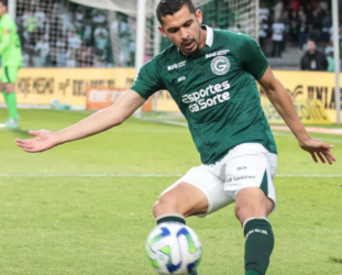 Goiás enfrenta o América-MG nesta quarta-feira, na Serrinha