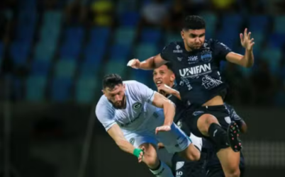 Goiânia e Goiás empatam sem gols no jogo de ida das quartas de final