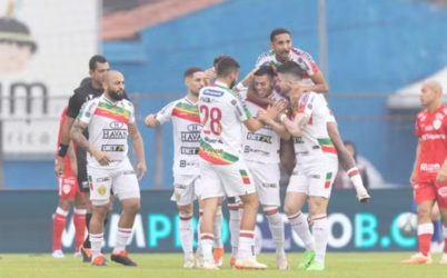 Com o pé direito! Brusque vence o Vila Nova na estreia do técnico Marcelo Cabo
