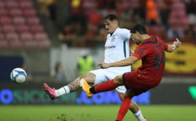 Coutinho perde pênalti no fim, e Sport empata com o Goiás