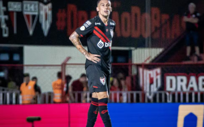Com futuro incerto, Baralhas deixa aberta a possibilidade de seguir no Atlético-GO