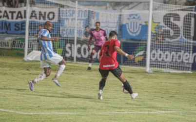 Crac e Atlético-GO empatam em jogo movimentado em Catalão