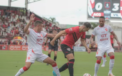 Vila Nova massacra o Atlético-GO no primeiro tempo e vence o clássico