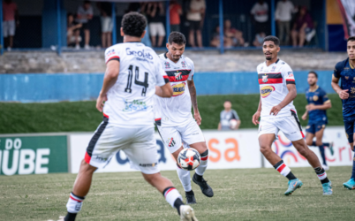 Anápolis vence a Aparecidense, volta à liderança e garante classificação no Goianão