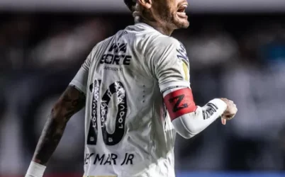 Santos vence Bragantino com brilho de Neymar e terá clássico fora na semi
