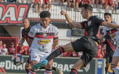 Atlético e Anápolis ficam no 2×2 no Antônio Accioly