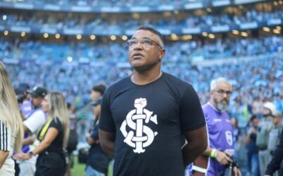 Técnico do Inter, Roger comenta homenagem a Luighi, do Palmeiras, e critica punição