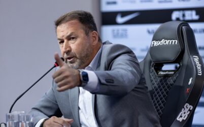 Corinthians fecha 2024 com déficit de R$ 181,7 milhões, dívida vai a R$ 2,5 bilhões e auditoria faz alerta
