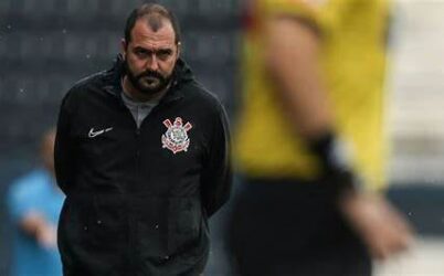 Danilo revela bastidores após demissão no Corinthians e derrota no Dérbi: “Era muito complicado”