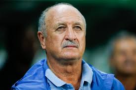 Felipão deve integrar a delegação do Grêmio no jogo contra o CSA, pela Copa do Brasil
