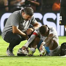 Neymar trava no DM e pode dar adeus ao Santos sem jogar!