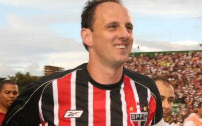 Os jogadores que permaneceram em um clube por toda sua carreira