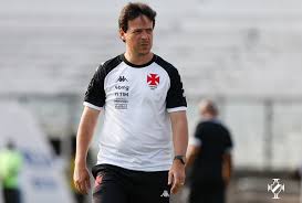 Diniz afirma que precisa recuperar confiança do Vasco: ‘Coragem para enfrentar o momento’