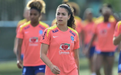 Angelina compara trabalho de Arthur Elias e Pia Sundhage na Seleção feminina: ‘Futebol mais ofensivo’