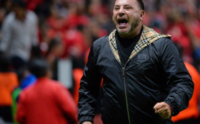 Ex-técnico do Atlético MG pode entrar em lista histórica do futebol mexicano