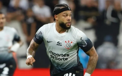 Memphis notifica Corinthians por dívida e alerta que pode não atuar pelo time