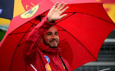 Hamilton torce por carro estável da Ferrari, mas avalia: ‘Não estou pilotando tão mal’