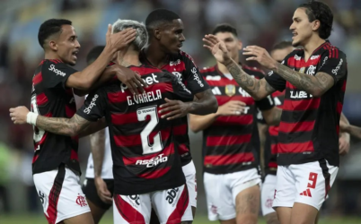 Confira a lista de jogadores do Flamengo disponíveis para assinar pré-contrato