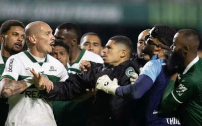 Pancadaria na Série B: Jogo entre Coritiba e Goiás termina em briga generalizada e 6 expulsões