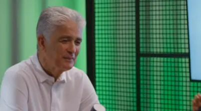 Ídolo da Seleção viraliza com participação em ‘Vale Tudo’, novela da Globo