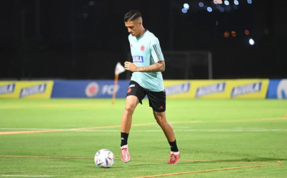 Athletico avança por volante da seleção da Colômbia