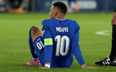 Mbappé retorna à Espanha após consulta médica e foca em duelo da Champions