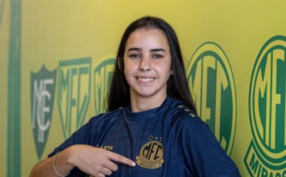 Quem é Letícia Fernanda, técnica de 20 anos à frente do sub-15 feminino do Mirassol