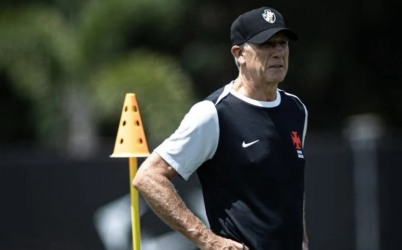 Renato Gaúcho estreia no Vasco com desafio de encerrar longo jejum contra o Palmeiras