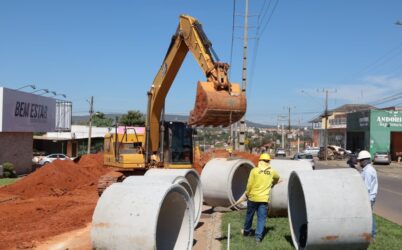 Com vistorias semanais do prefeito Vilela, obras dos eixos estruturantes avançam e entram na fase final