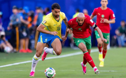 Paquetá sofre com pressão, Danilo estabiliza defesa: análise da dupla do Flamengo na estreia na Copa