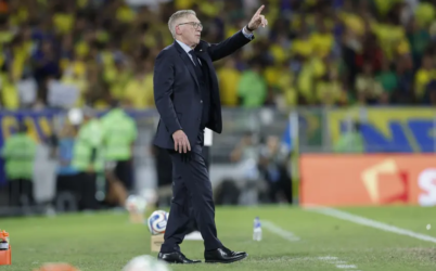 Espanhóis analisam trabalho de Ancelotti na Seleção: ‘Brasil está sorrindo novamente’