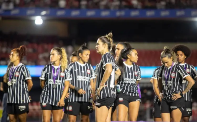 Corinthians acerta salários do elenco feminino às vésperas da Libertadores
