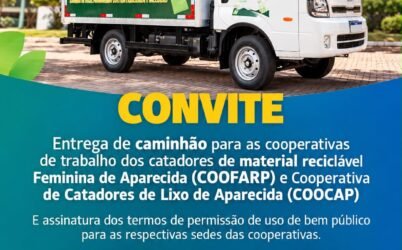 Aparecida promove entrega de caminhão para cooperativas de catadores e reforça ações de sustentabilidade