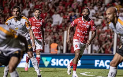 Vila Nova 2 x 2 Novorizontino: empate com gol aos 90+8
